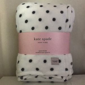 Kate Spade Queen Plush Blanket
